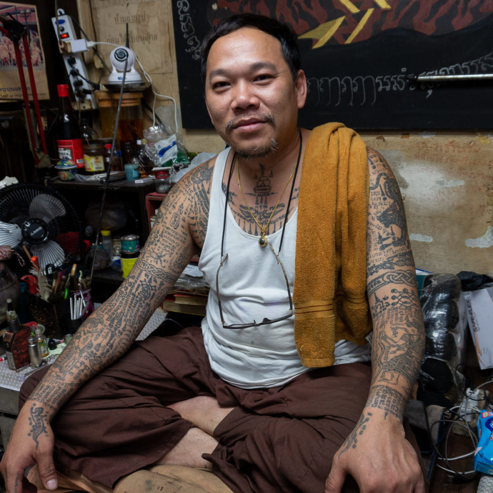 サクヤン取材 タイ 彫り師の語る 伝統のタトゥーの本当の意味とは Dott